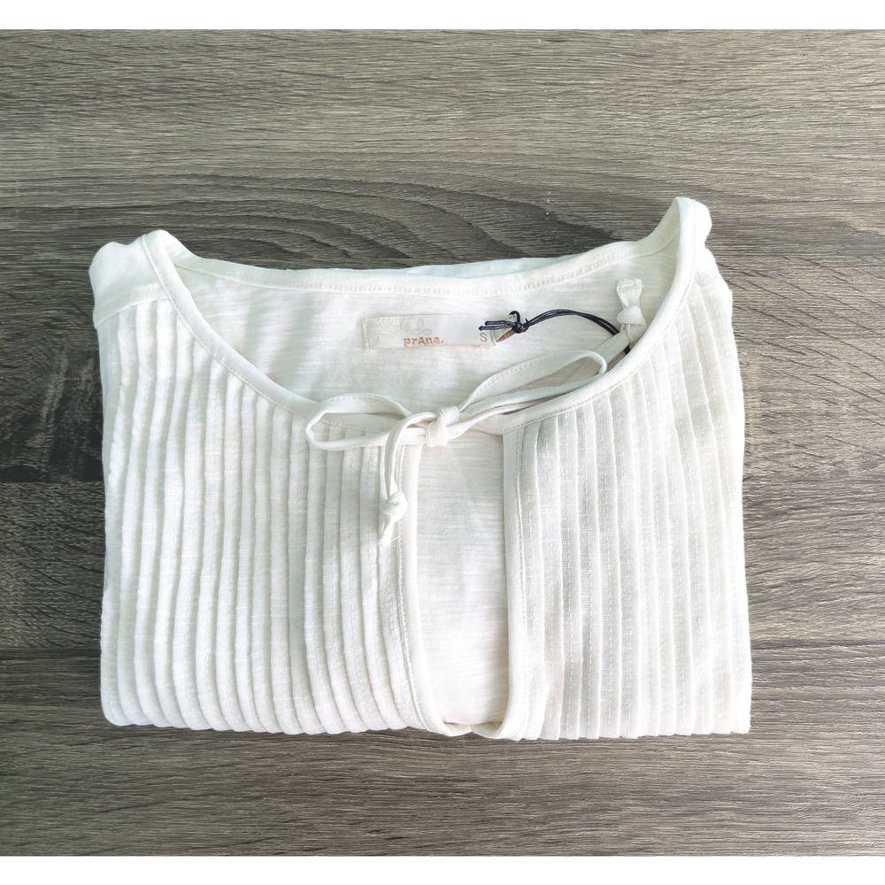prAna Ocupas Popover Top Soft White Size Small New With Tags - Picture 8 of 8